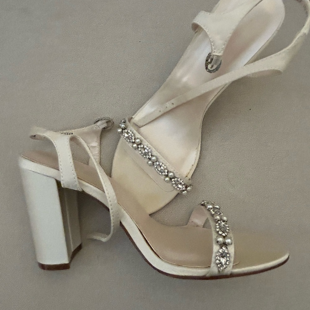 David's Bridal Cream Crystal Embellished Heels